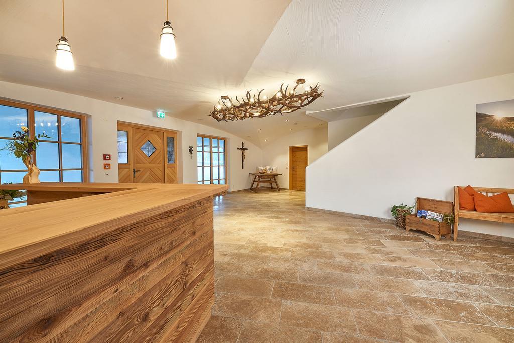Berg- & Seeblick Pfefferbauer Zell am See Kamer foto
